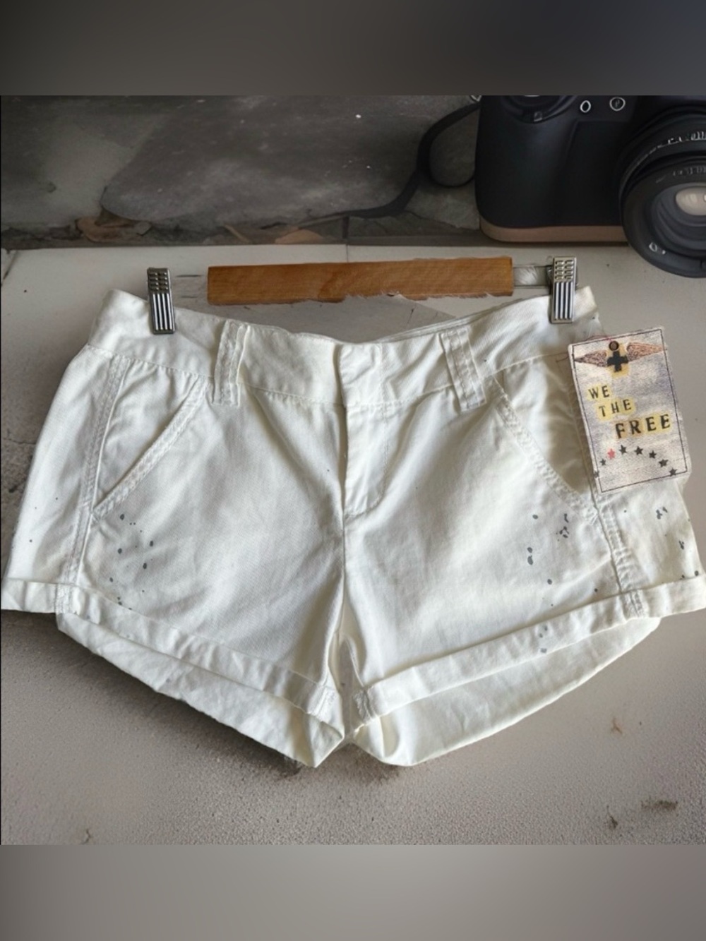 NEW Free People We The Free Micro Shorts Sz 6 Cuffed White Pain Gray Drops